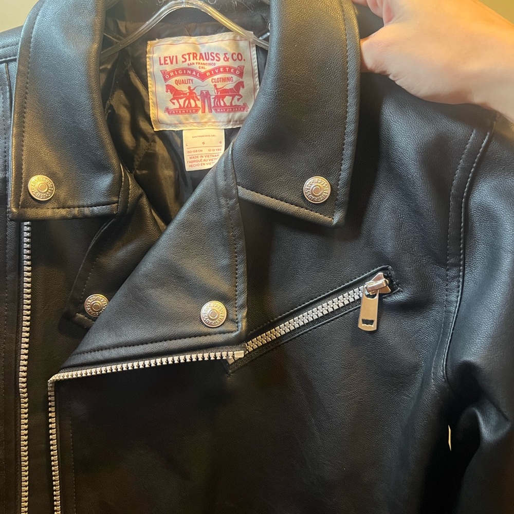 Leather Jacket Levis Nwot Authentic Ft Arm Patch/… - image 4